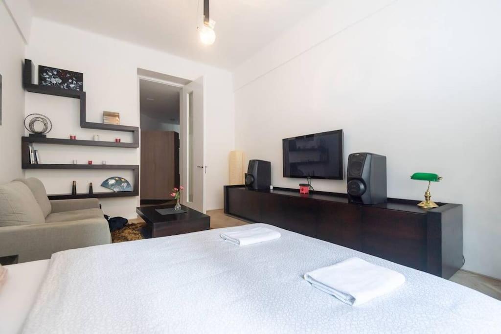 Luxury Apartment On Old Town Square Prag Dış mekan fotoğraf